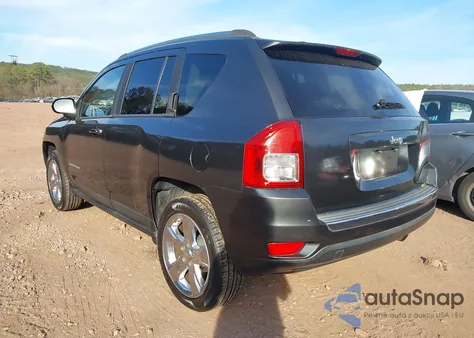 2012 Jeep Compass Limited z USA, uszkodzony, nr VIN 1C4NJDCBXCD662026